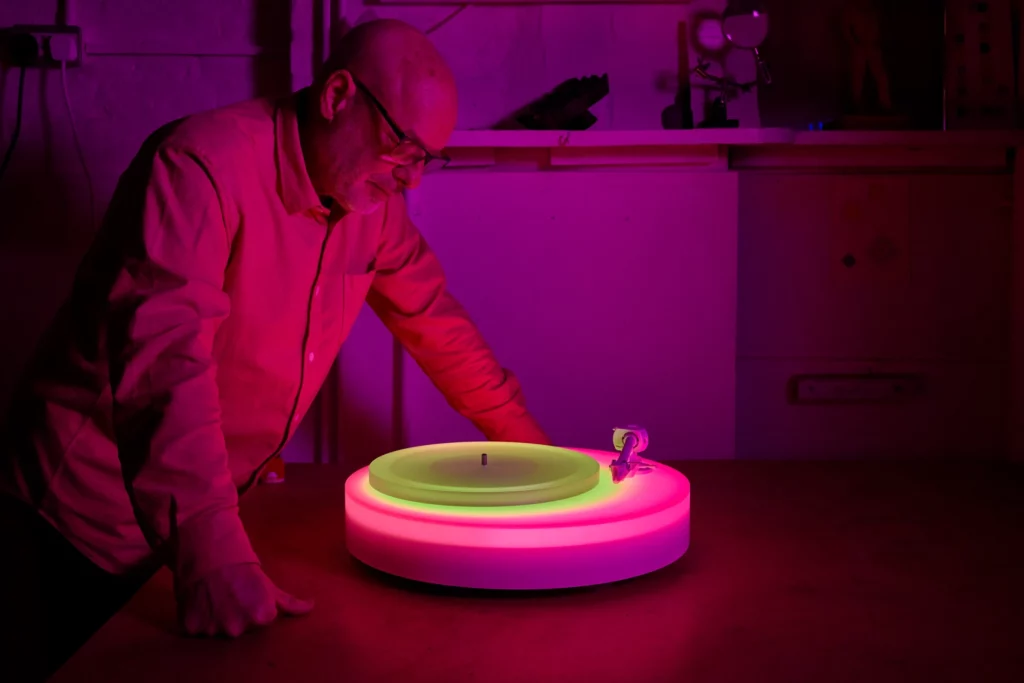 Brian Eno Turntable II 2024 (Fonte Paul Stolper Gallery)