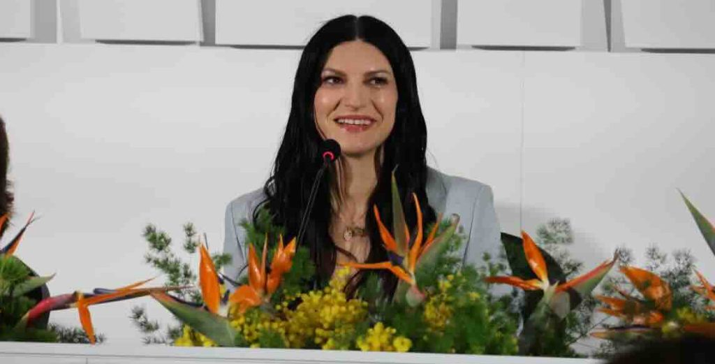 Laura Pausini quinta serata Sanremo 2026